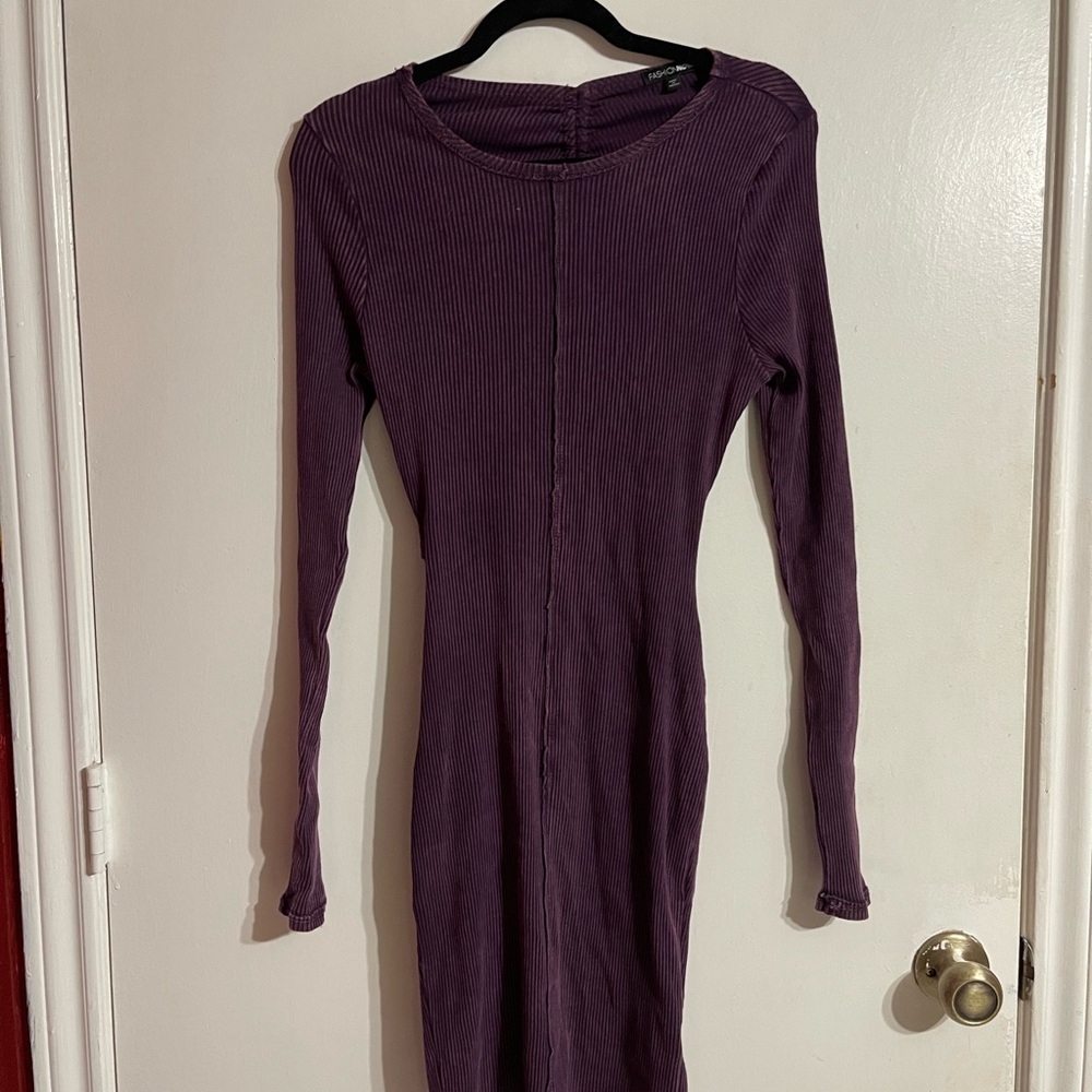 Elegant Purple Ribbed Dress